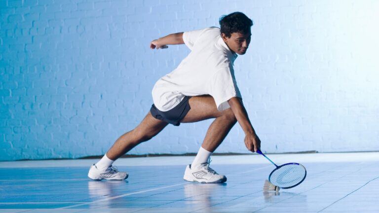 58. 5 Latihan Khusus untuk Meningkatkan Kecepatan dan Ketepatan dalam Olahraga Badminton